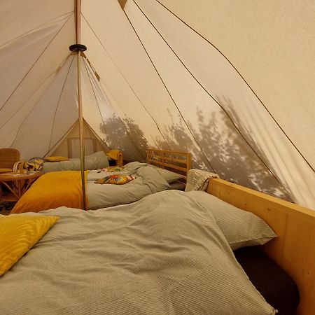 Bell Tent Glamping Essenhof Aagtekerke Bagian luar foto